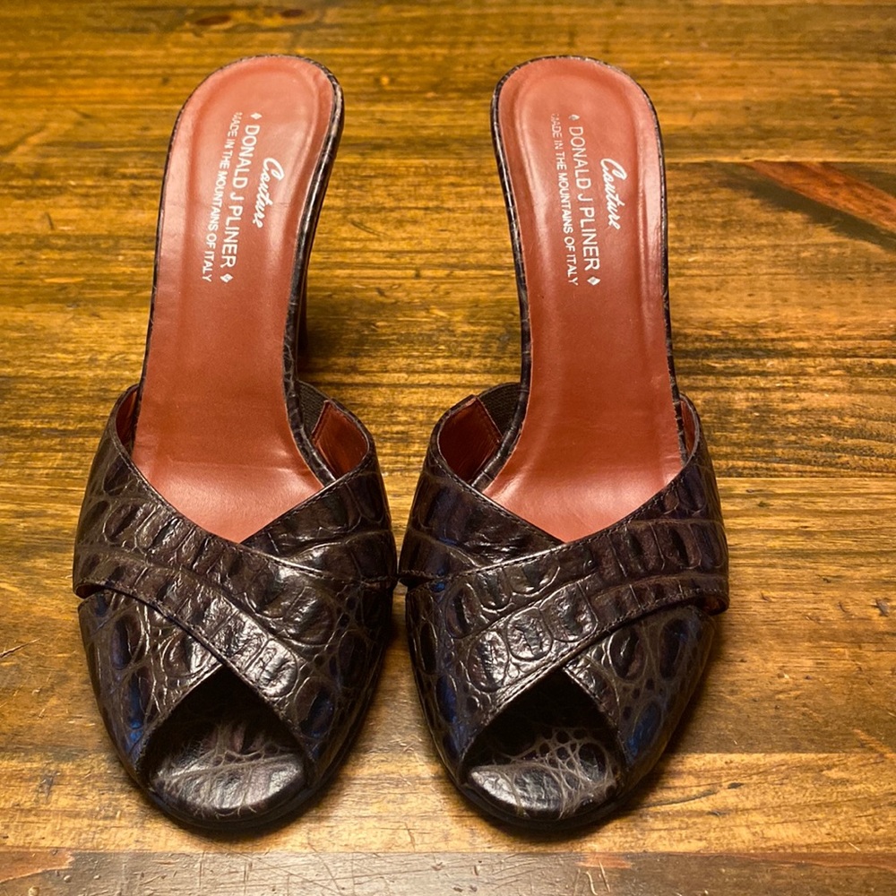 Donald J Pliner Peep Toe Heels
